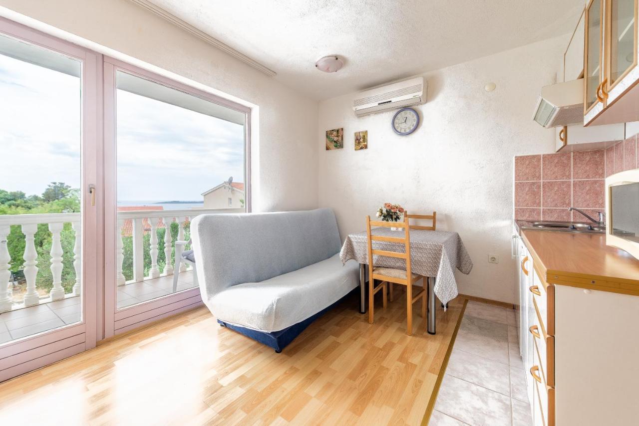 Olive Gardens Apartment Primosten Ngoại thất bức ảnh