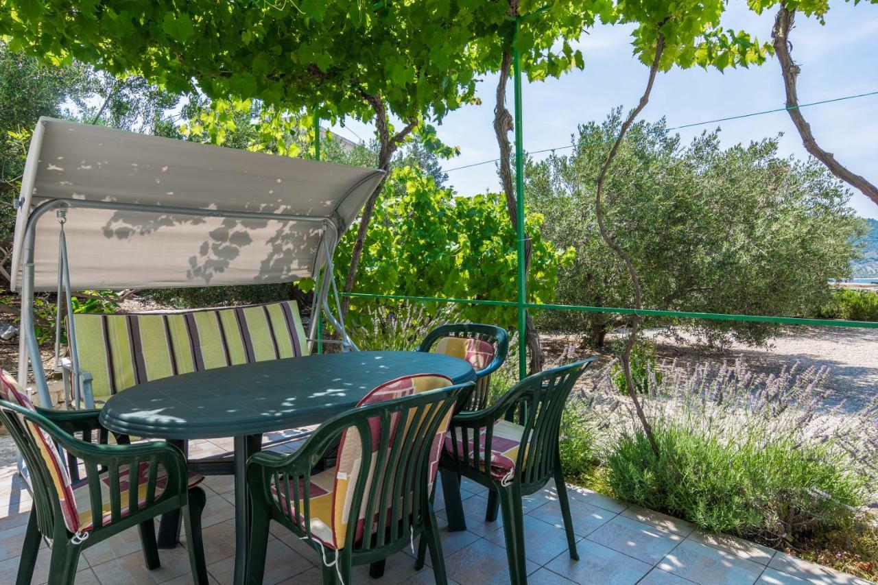 Olive Gardens Apartment Primosten Ngoại thất bức ảnh