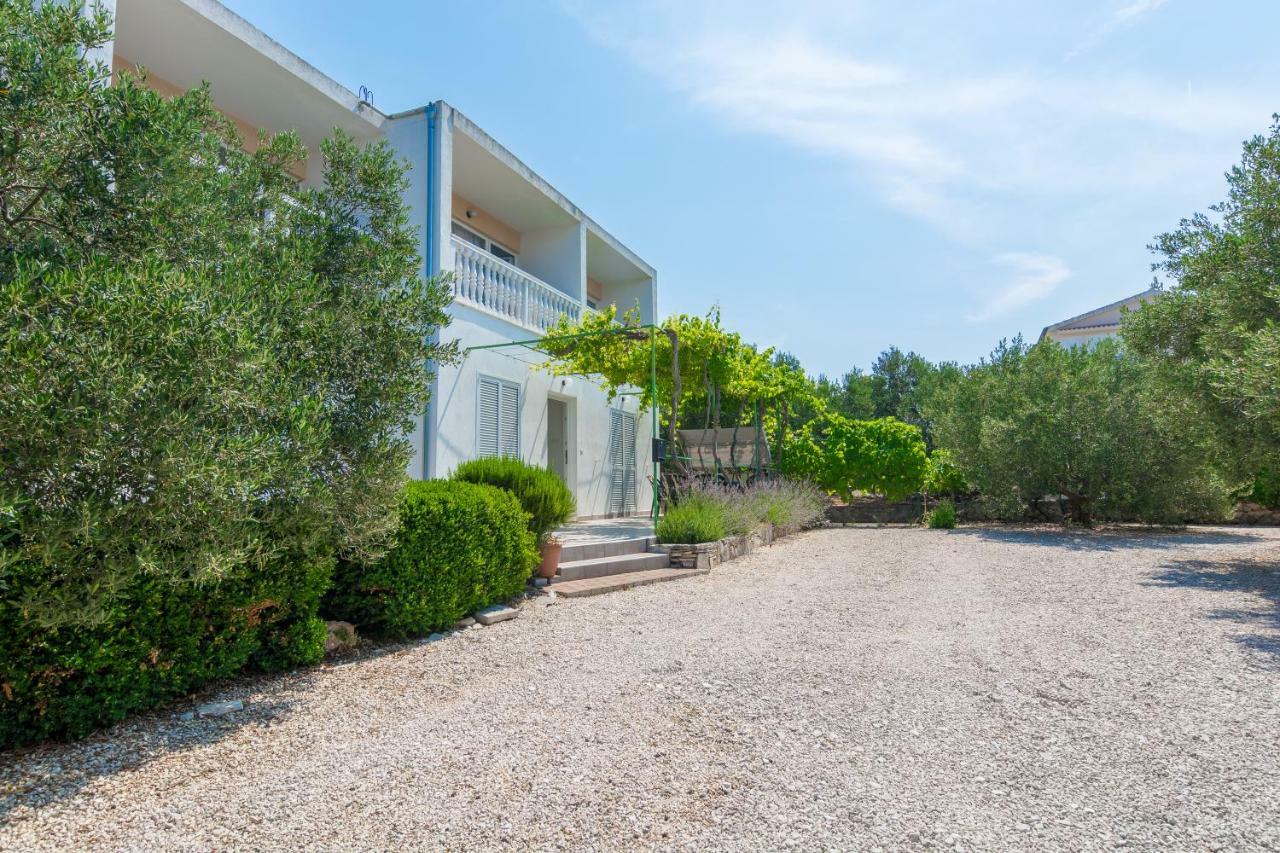 Olive Gardens Apartment Primosten Ngoại thất bức ảnh