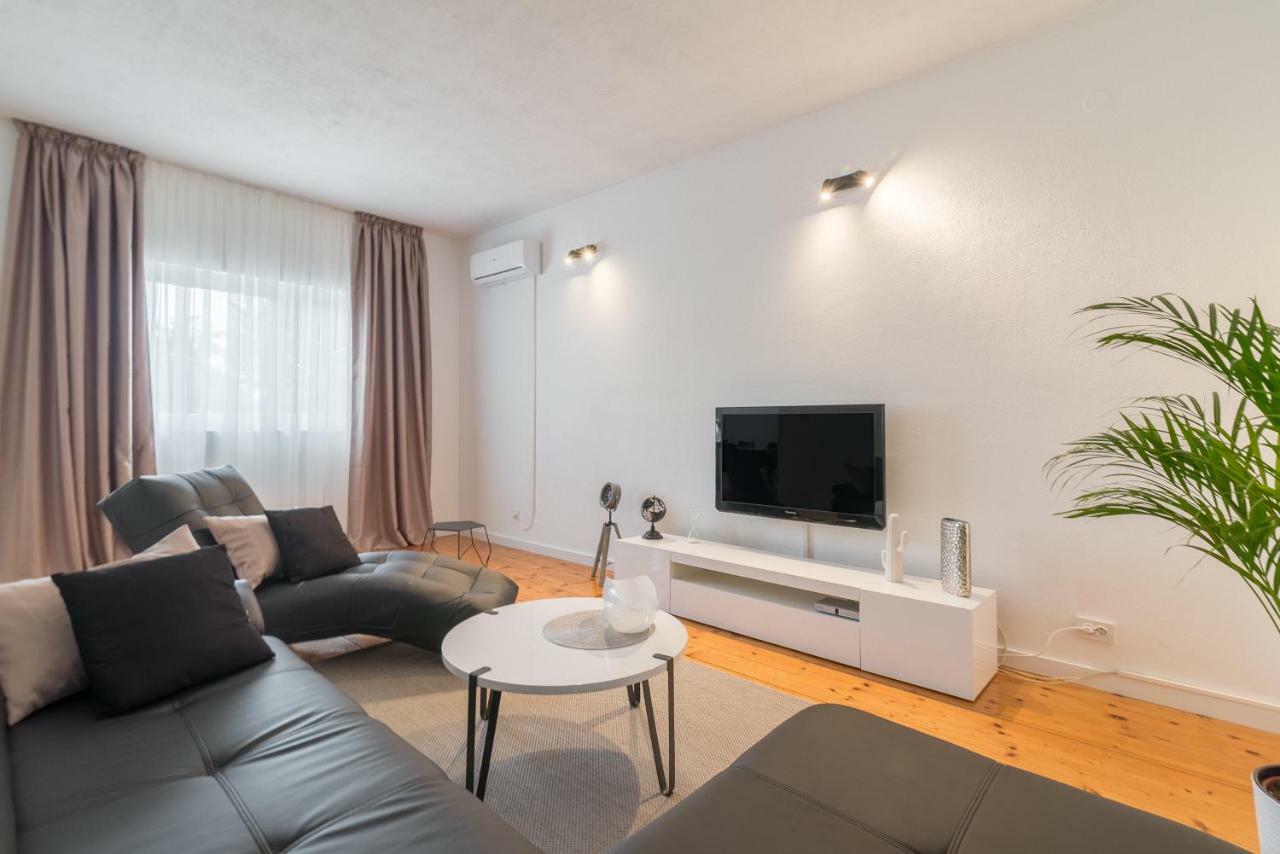 Olive Gardens Apartment Primosten Ngoại thất bức ảnh