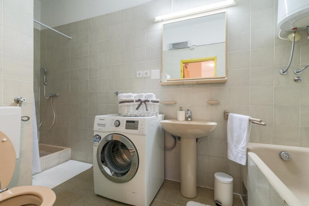 Olive Gardens Apartment Primosten Ngoại thất bức ảnh