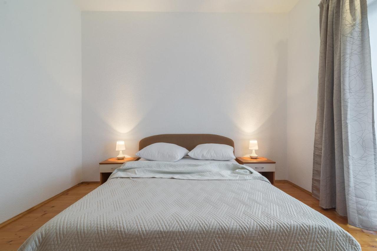 Olive Gardens Apartment Primosten Ngoại thất bức ảnh